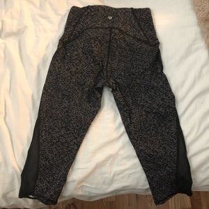 Lululemon cropped leggings